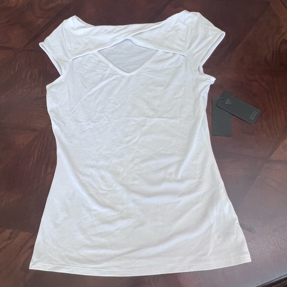 Guess Top White NWT S - Picture 4 of 9